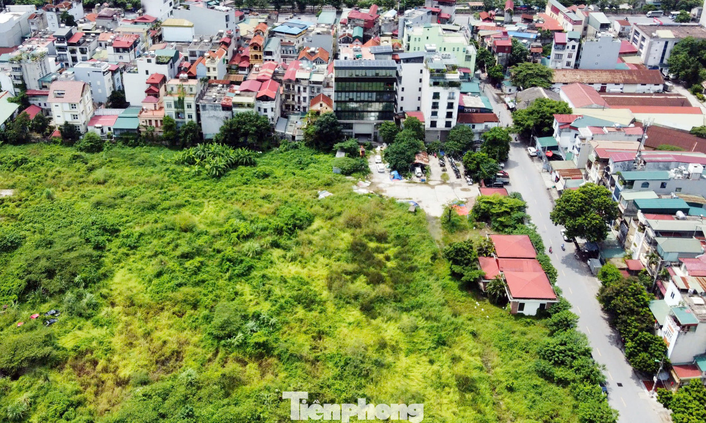 Cận cảnh khu đất bỏ hoang nhiều năm ở Hà Nội được thí điểm làm nhà ở- Ảnh 10. Cận cảnh khu đất bỏ hoang nhiều năm ở Hà Nội được thí điểm làm nhà ở- Ảnh 10.