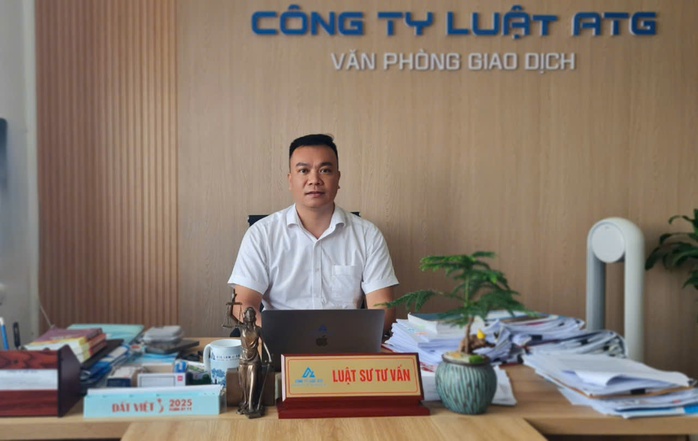Chưa đăng ký thường trú cho con: Luật sư cho rằng phạt chưa đúng luật!- Ảnh 2. Chưa đăng ký thường trú cho con: Luật sư cho rằng phạt chưa đúng luật!- Ảnh 2.