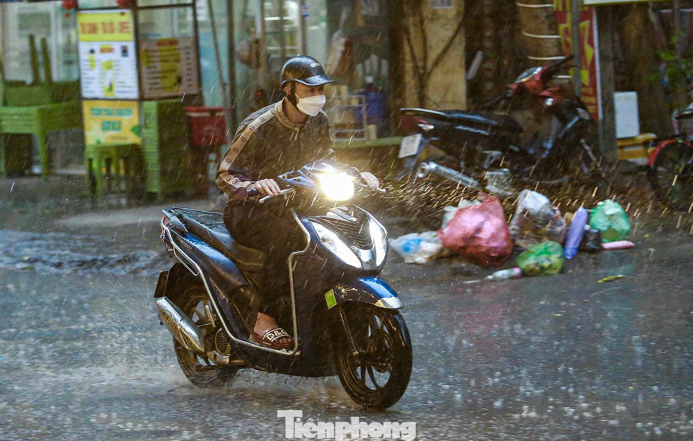 Miền Bắc mưa từ đêm nay- Ảnh 1. Miền Bắc mưa từ đêm nay- Ảnh 1.