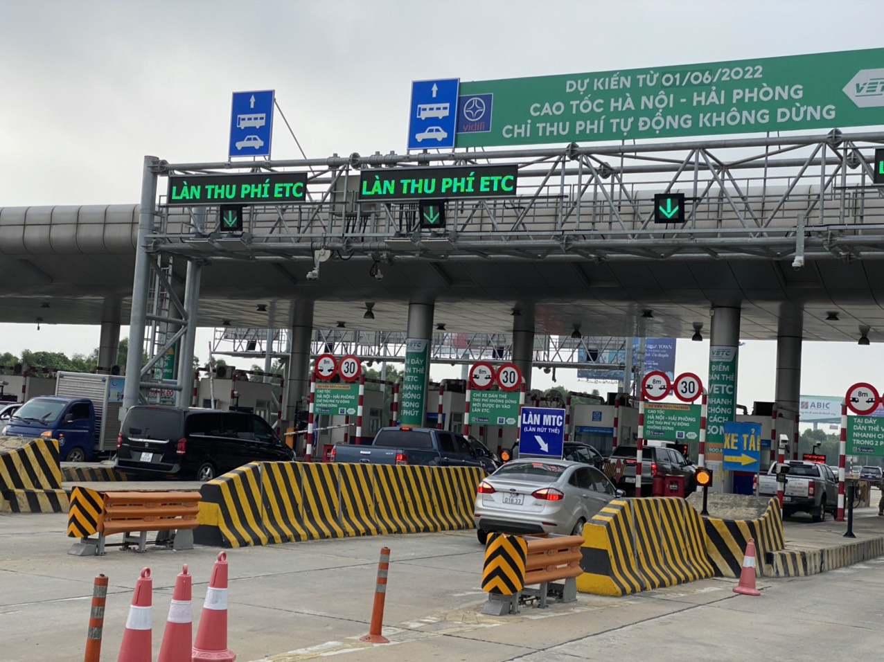 Hàng triệu chủ xe bắt buộc phải chuyển đổi tài khoản thu phí sang tài khoản giao thông- Ảnh 1.