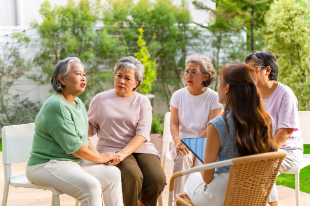 Sau tuổi trung niên tôi nhận ra: Dù giàu hay nghèo cũng tránh quan hệ với 4 kiểu người này, EQ thấp còn làm hao mòn tinh thần- Ảnh 3.
