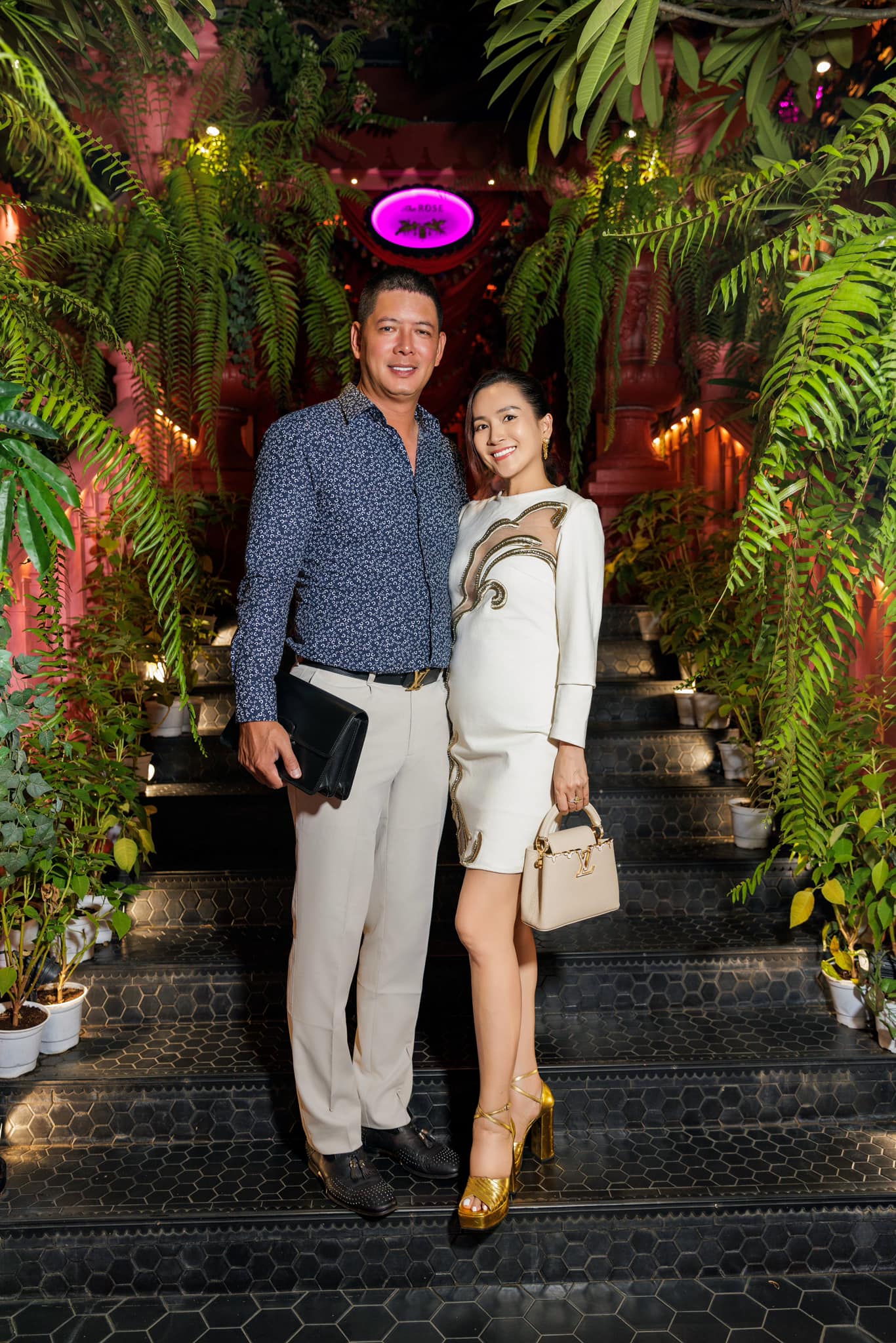 Nam thần Việt xa rời showbiz: Sống thầm lặng bên vợ đại gia, nhan sắc tụt dốc, phát tướng khiến ai cũng tiếc hùi hụi- Ảnh 3. Nam thần Việt xa rời showbiz: Sống thầm lặng bên vợ đại gia, nhan sắc tụt dốc, phát tướng khiến ai cũng tiếc hùi hụi- Ảnh 3.