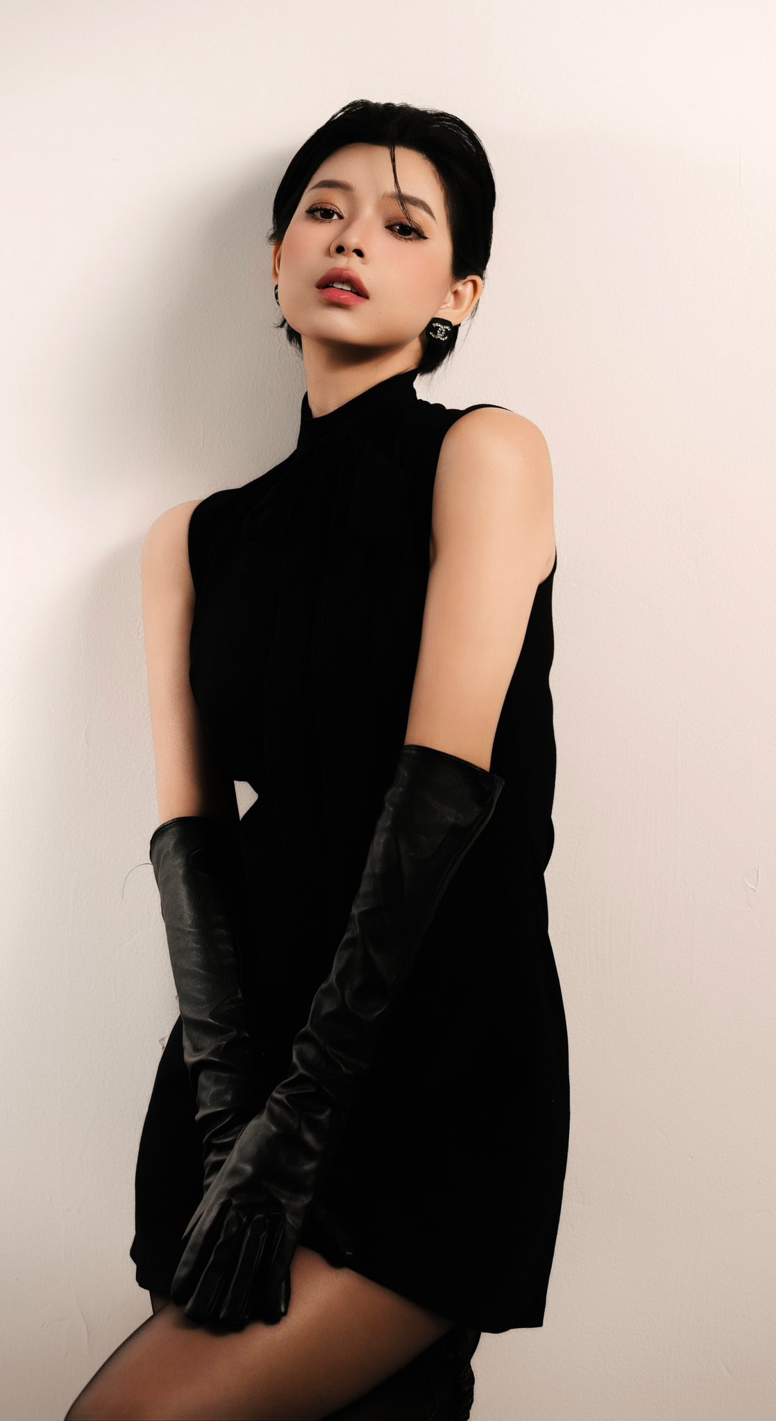 1 mỹ nhân của Tử Chiến Trên Không 