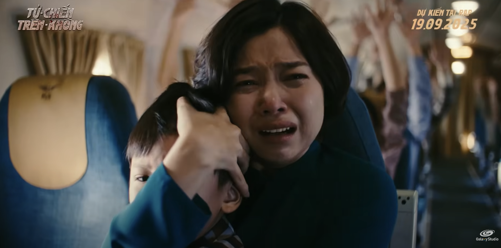 1 mỹ nhân của Tử Chiến Trên Không 