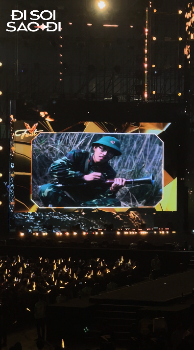 Chỉ 5 phút cạo râu, nam ca sĩ Vbiz như được gỡ “phong ấn”, visual thăng hạng khiến fan gọi từ “chú” sang “chồng”- Ảnh 9.