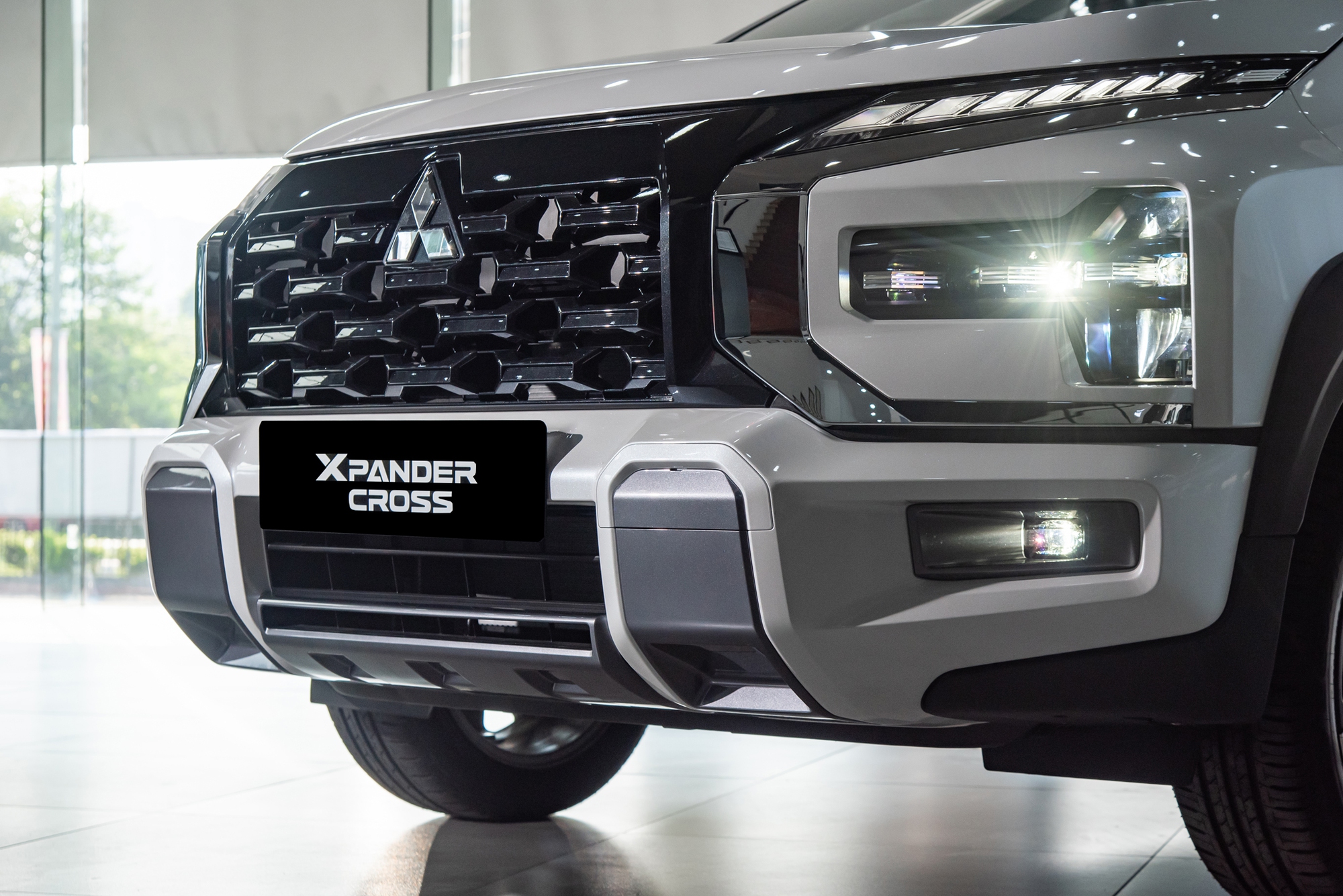 Soi kỹ từng khác biệt của Mitsubishi Xpander 2025 vừa ra mắt: Giá cao nhất 699 triệu, đã có 6 túi khí, màn hình điện tử- Ảnh 6. Soi kỹ từng khác biệt của Mitsubishi Xpander 2025 vừa ra mắt: Giá cao nhất 699 triệu, đã có 6 túi khí, màn hình điện tử- Ảnh 6.