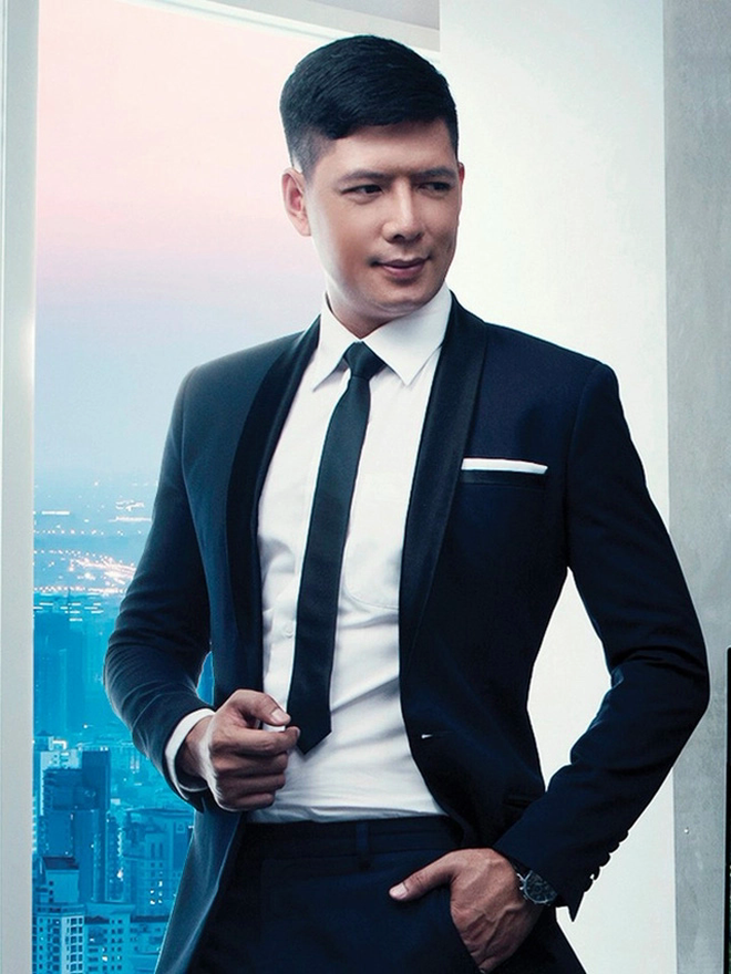 Nam thần Việt xa rời showbiz: Sống thầm lặng bên vợ đại gia, nhan sắc tụt dốc, phát tướng khiến ai cũng tiếc hùi hụi- Ảnh 2. Nam thần Việt xa rời showbiz: Sống thầm lặng bên vợ đại gia, nhan sắc tụt dốc, phát tướng khiến ai cũng tiếc hùi hụi- Ảnh 2.