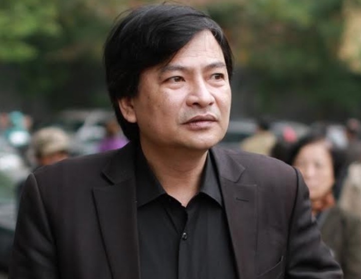 'Vua hề chèo' từng chẳng có xu dính túi, U70 vẫn đắt show, sống an nhàn bên vợ 2- Ảnh 1.