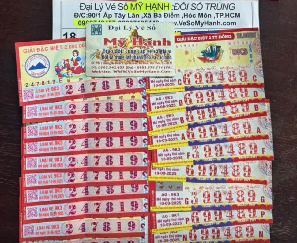 Mua vé số dò cho vui, người đàn ông ở TP.HCM trúng 16 tỷ đồng: Ngỡ ngàng số tiền chia cho các con- Ảnh 1. Mua vé số dò cho vui, người đàn ông ở TP.HCM trúng 16 tỷ đồng: Ngỡ ngàng số tiền chia cho các con- Ảnh 1.