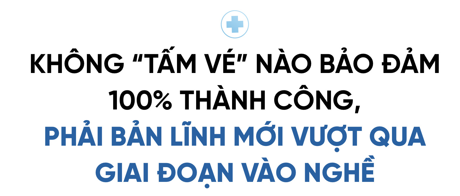 Tiến sĩ kể “sướng” chuyện học nội trú, tiết lộ: “Ít bác sĩ sống với nghề mà không xoay sở, nhưng bệnh nhân không có tiền tôi vẫn chữa với phí 200.000 đồng/tháng”- Ảnh 3.