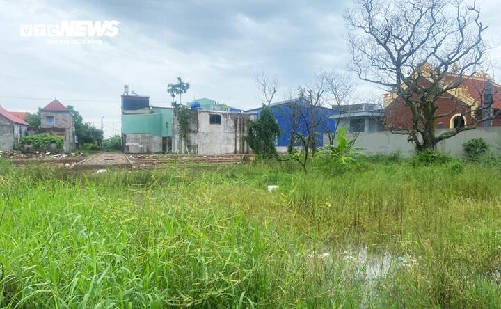 Cán bộ tính sai khiến dân mất gần 100m² đất ở: Đang rà soát, đính chính ‘sổ đỏ’- Ảnh 1.