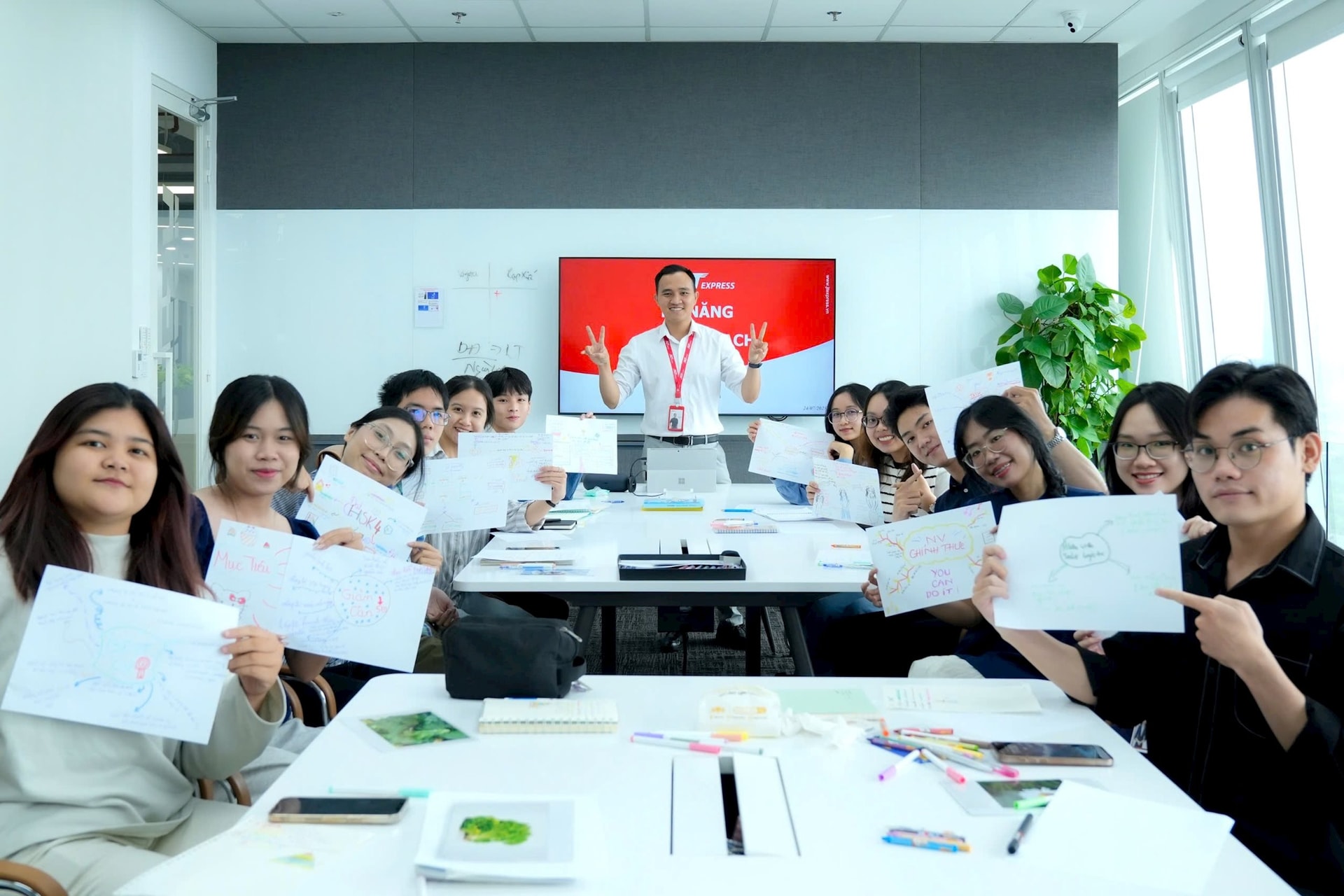 Giải mã cơn sốt tuyển dụng nhân sự trẻ tại các doanh nghiệp mang tên "thực tập sinh"- Ảnh 3. Giải mã cơn sốt tuyển dụng nhân sự trẻ tại các doanh nghiệp mang tên "thực tập sinh"- Ảnh 3.