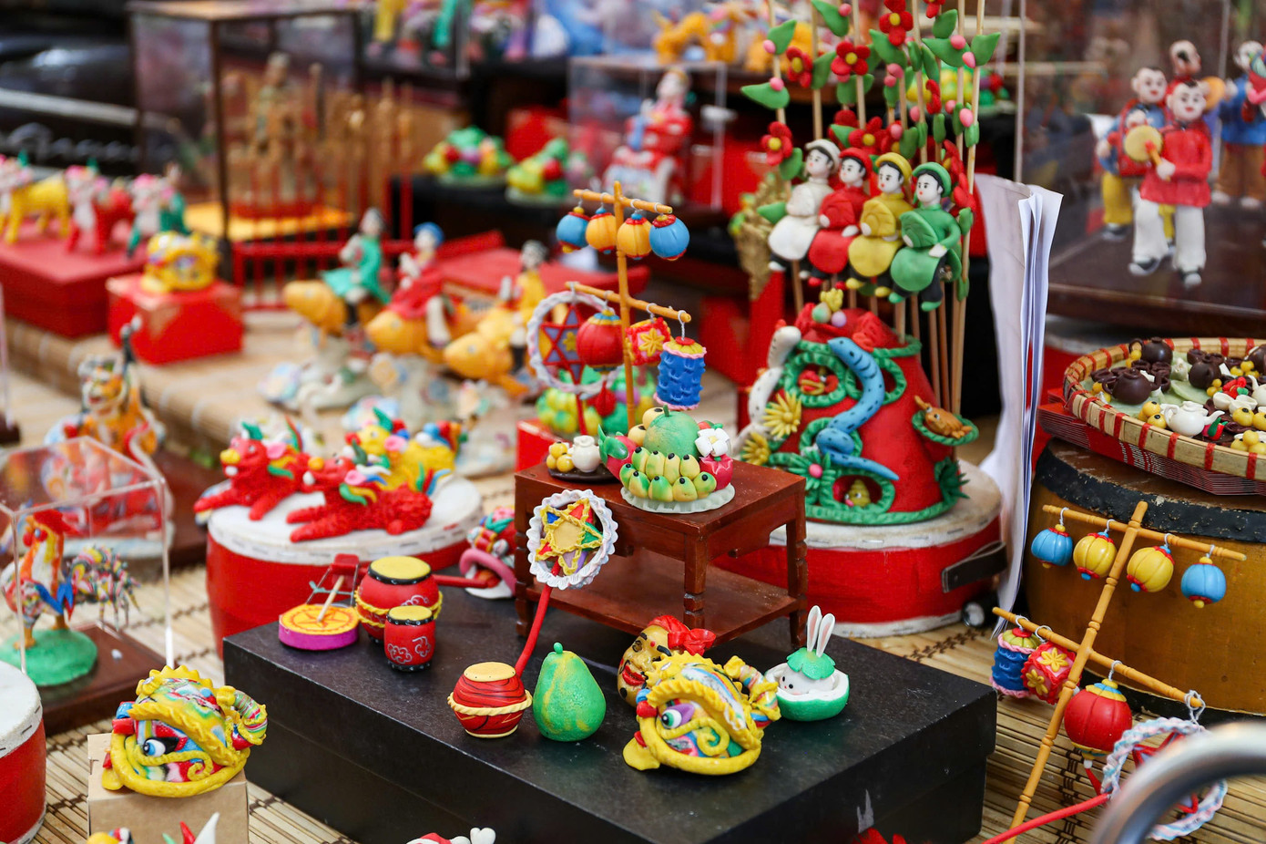 Đồ chơi trung thu truyền thống 'hồi sinh' giá tiền triệu- Ảnh 8.