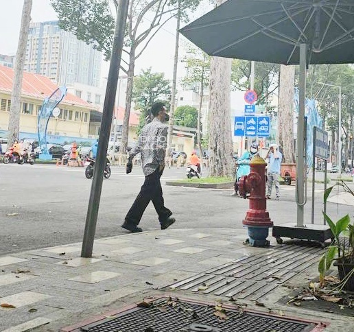 Ưng Hoàng Phúc đã có mặt để làm việc với Công an TP.HCM theo thư triệu tập- Ảnh 3.