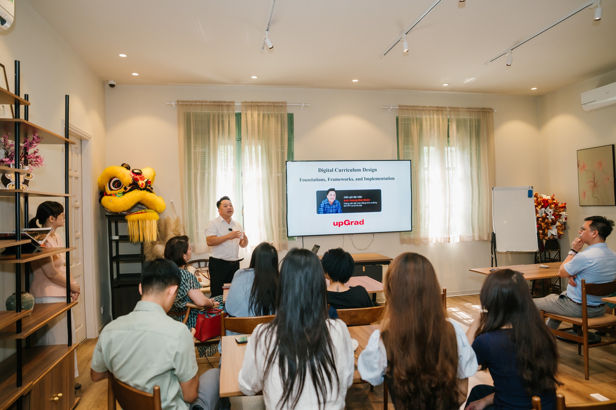 Học trực tuyến tại upGrad: Tri thức đi đôi với trải nghiệm, thực hành và kết nối- Ảnh 2. Học trực tuyến tại upGrad: Tri thức đi đôi với trải nghiệm, thực hành và kết nối- Ảnh 2.