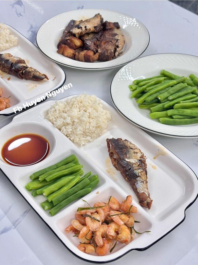 Cơm suất phiên bản "sít rịt", 30 ngày không trùng món của 1 mom ở Hải Phòng: Lý do cho các con ăn theo phần cũng đáng để học theo- Ảnh 20.
