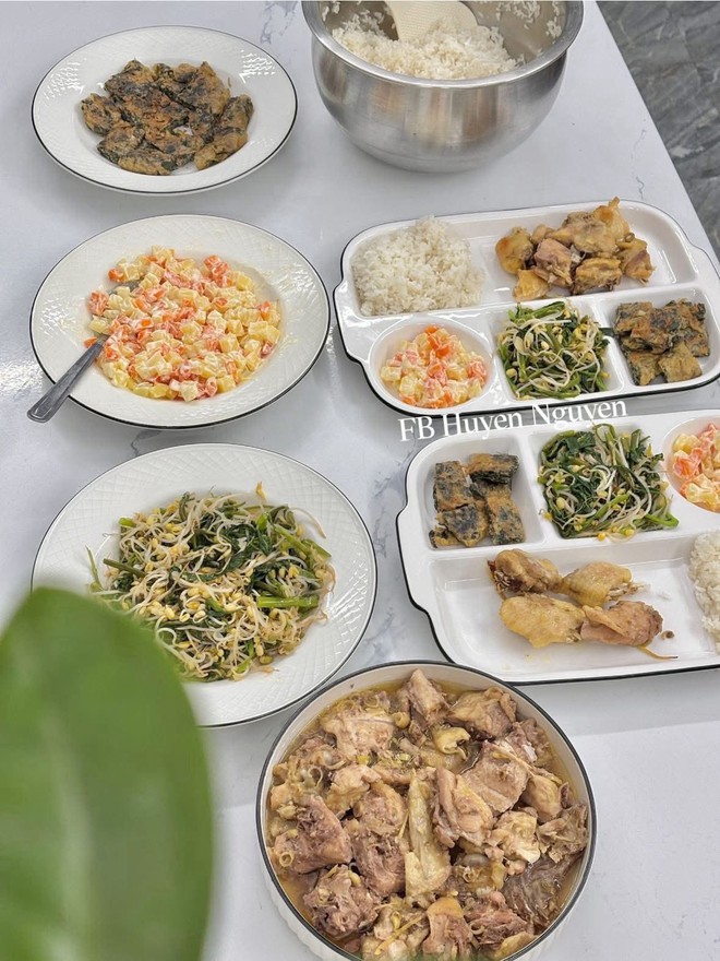 Cơm suất phiên bản "sít rịt", 30 ngày không trùng món của 1 mom ở Hải Phòng: Lý do cho các con ăn theo phần cũng đáng để học theo- Ảnh 10.