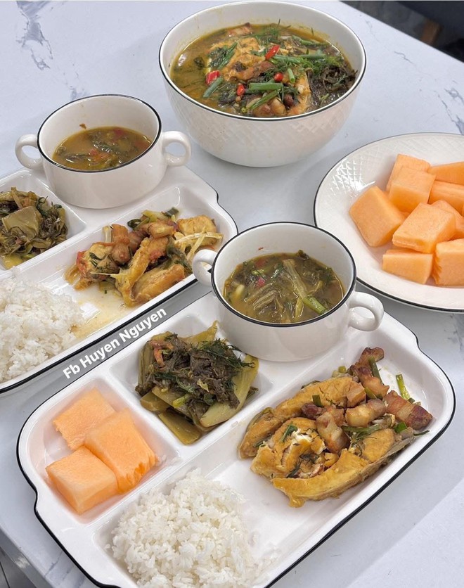 Cơm suất phiên bản "sít rịt", 30 ngày không trùng món của 1 mom ở Hải Phòng: Lý do cho các con ăn theo phần cũng đáng để học theo- Ảnh 14.