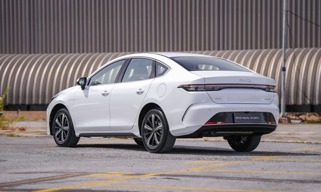 Dự thảo ô tô con ăn xăng 4,83L/100km, 96% xe không đạt phải ngừng bán: Cục Đăng kiểm giải thích thế nào?- Ảnh 1.