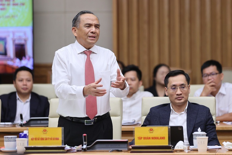 Chủ tịch HoREA Lê Hoàng Châu: Muốn kéo giảm giá nhà phải giảm đồng loạt chi phí, trong đó có một loại chi phí đặc biệt- Ảnh 1. Chủ tịch HoREA Lê Hoàng Châu: Muốn kéo giảm giá nhà phải giảm đồng loạt chi phí, trong đó có một loại chi phí đặc biệt- Ảnh 1.