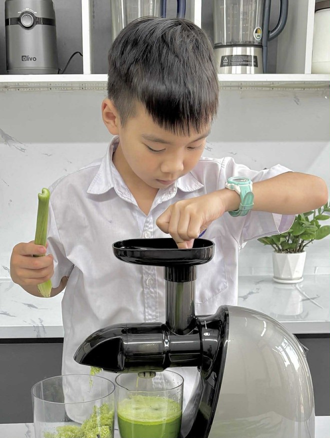 Cơm suất phiên bản "sít rịt", 30 ngày không trùng món của 1 mom ở Hải Phòng: Lý do cho các con ăn theo phần cũng đáng để học theo- Ảnh 3.