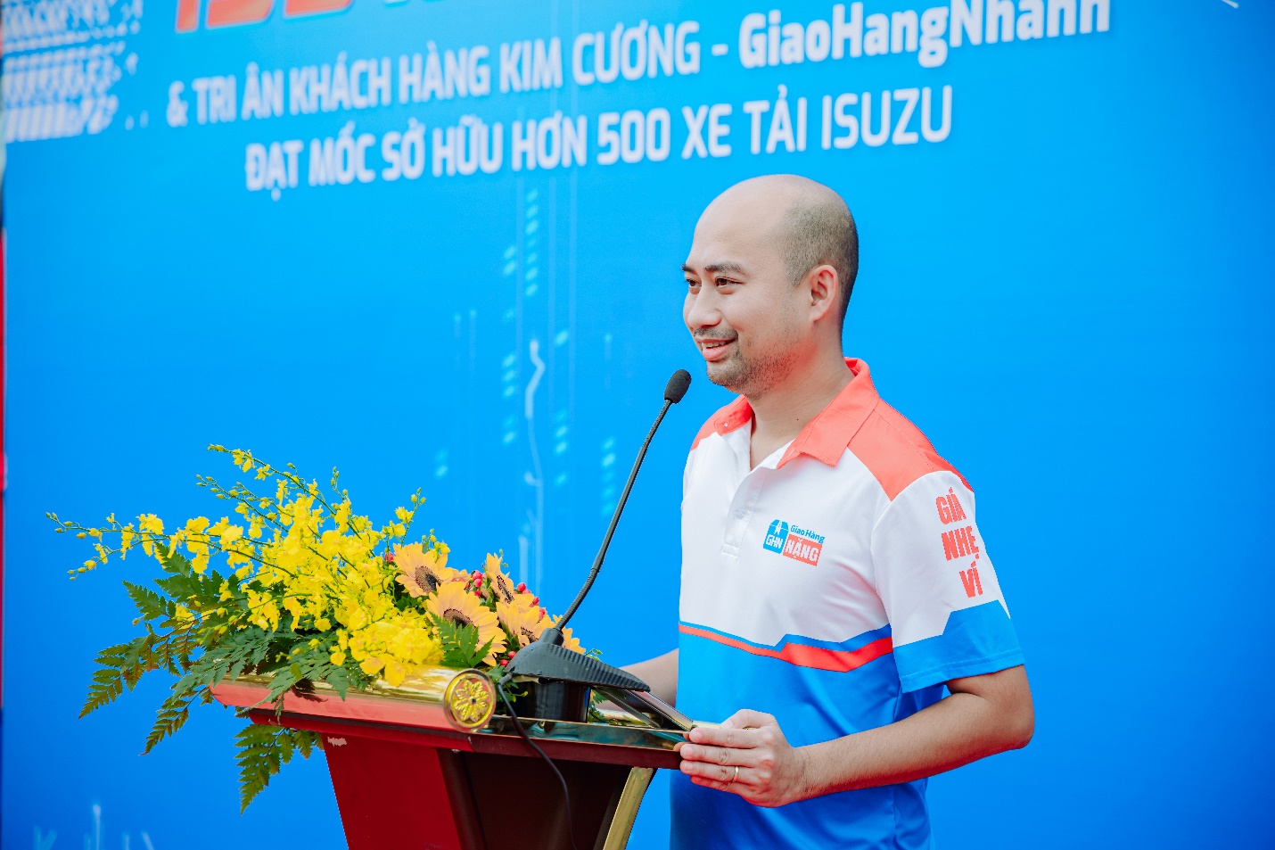 Giao Hàng Nhanh đầu tư 330 tỷ đồng, 309 xe tải mới- Ảnh 2.