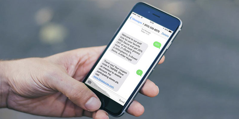 Nhận được tin nhắn SMS này, người dân phải báo ngay cho công an để không bị mất tiền trong tài khoản- Ảnh 1.