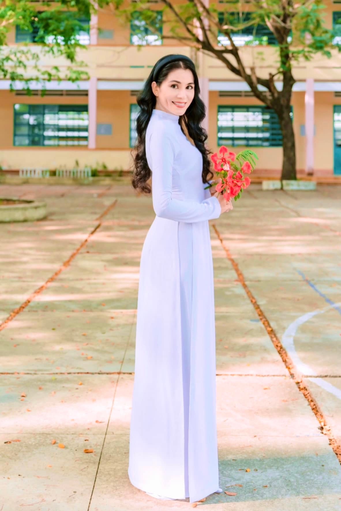 Vợ đại gia đẹp như minh tinh của nam NSƯT là Phó chủ tịch Hội điện ảnh Việt Nam- Ảnh 10.