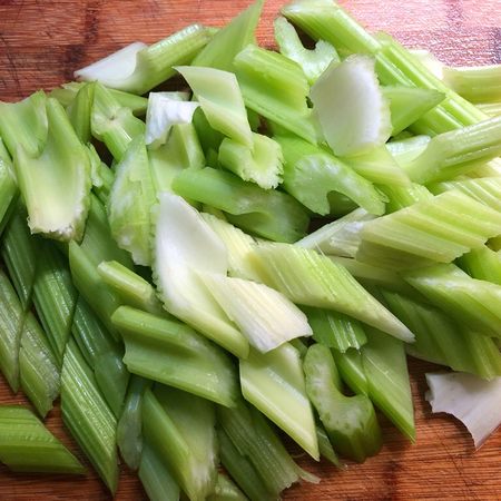 3 loại thực phẩm này rất bổ phổi: Luân phiên nấu 3 món ăn để dưỡng phổi, làm dịu cổ họng, tránh ho mùa thu- Ảnh 9.