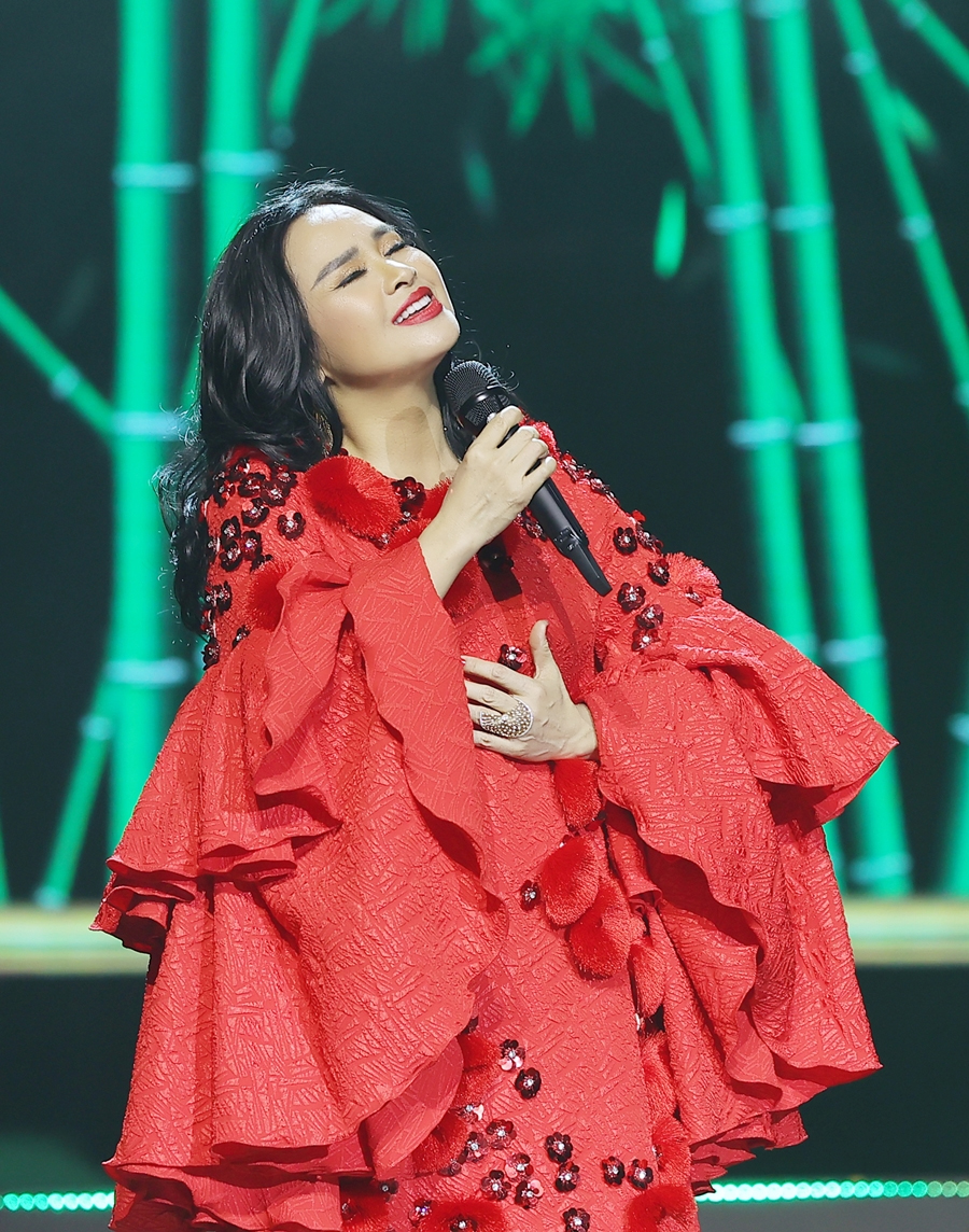 "Thuốc chống già" giá 0 đồng ngày nào Thanh Lam cũng dùng, 57 tuổi vẫn trẻ đẹp, da lúc nào cũng căng mọng collagen- Ảnh 2.