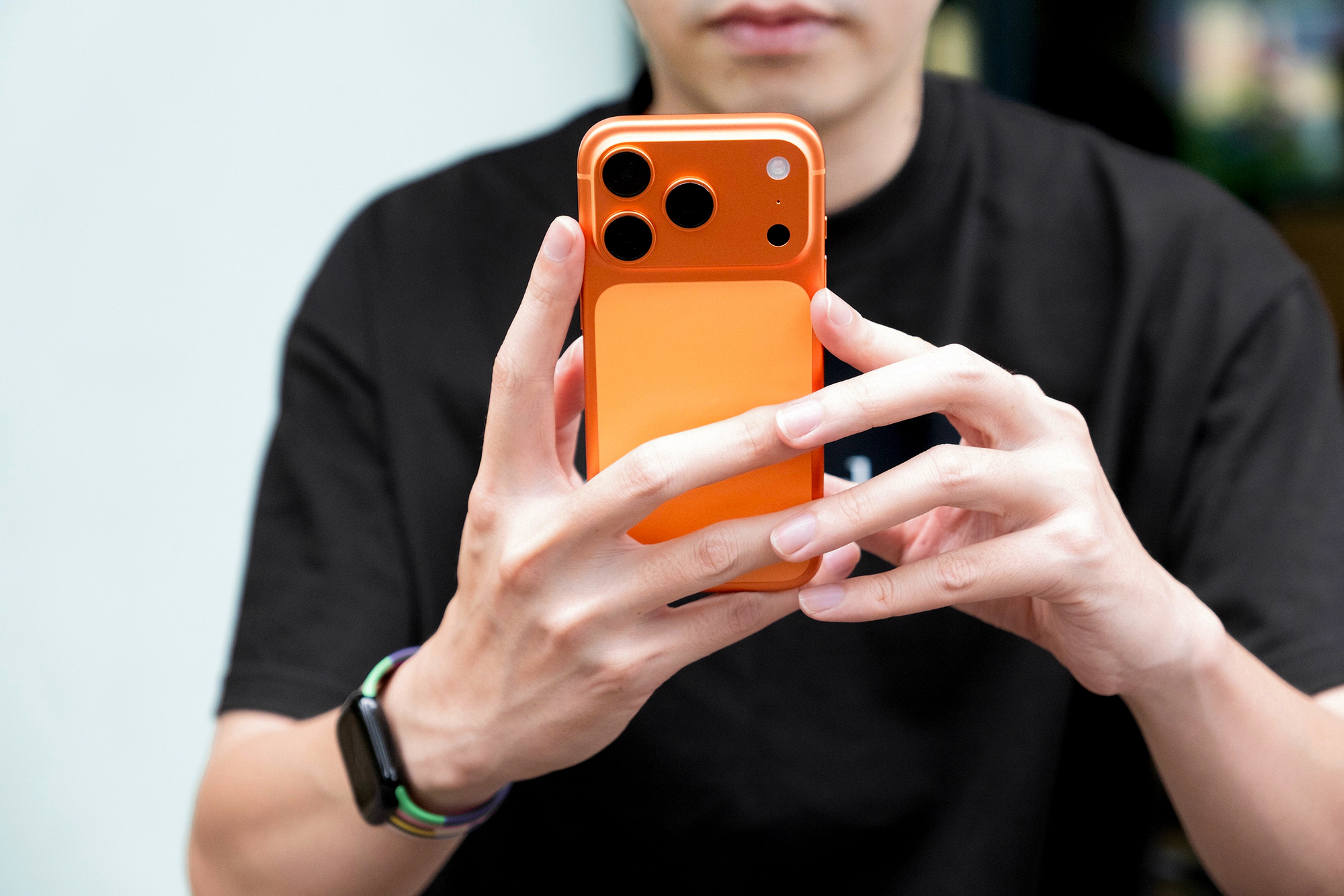 Một mẫu iPhone 17 bất ngờ giảm giá, ai đang muốn mua nên "chốt đơn" ngay- Ảnh 2. Một mẫu iPhone 17 bất ngờ giảm giá, ai đang muốn mua nên "chốt đơn" ngay- Ảnh 2.