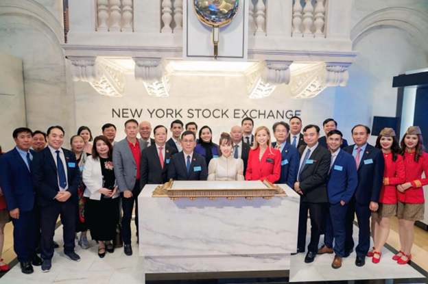 Tiến sĩ Nguyễn Thị Phương Thảo đến sàn chứng khoán NYSE rung chuông: Chúng tôi sẽ sớm bay đến Mỹ- Ảnh 3.