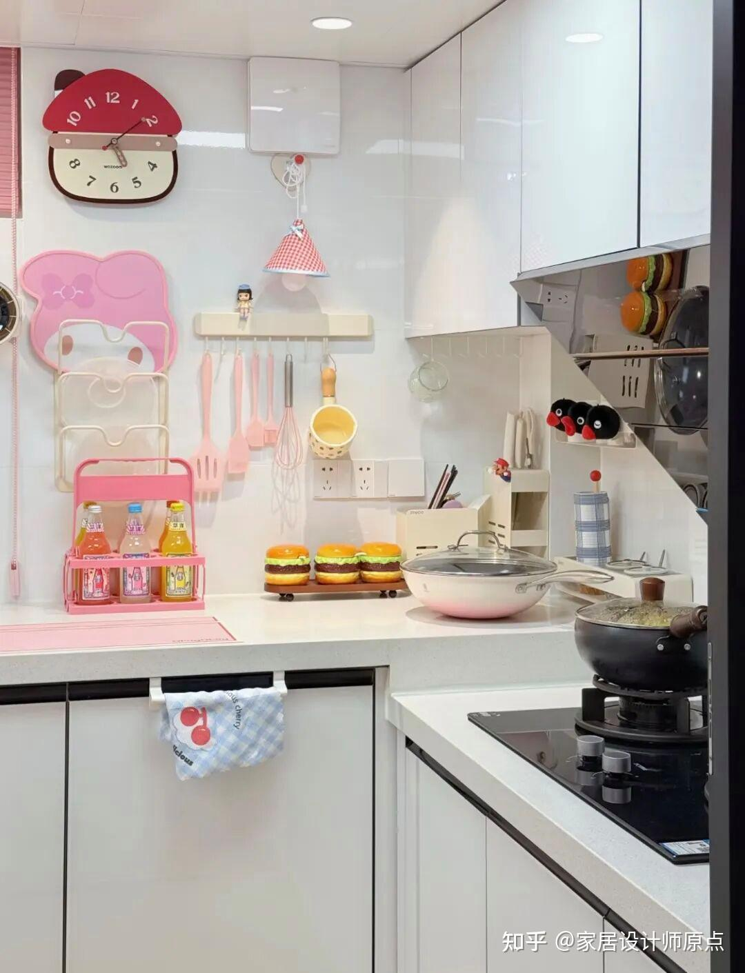 Cô gái nổi tiếng vì mua được căn hộ 24m² sau 10 năm đi làm: Hơn 5 triệu cư dân mạng ghen tị!- Ảnh 8.