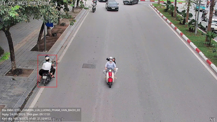 Camera AI phát hiện gần 1.800 xe vi phạm giao thông trên một tuyến phố Hà Nội- Ảnh 1.