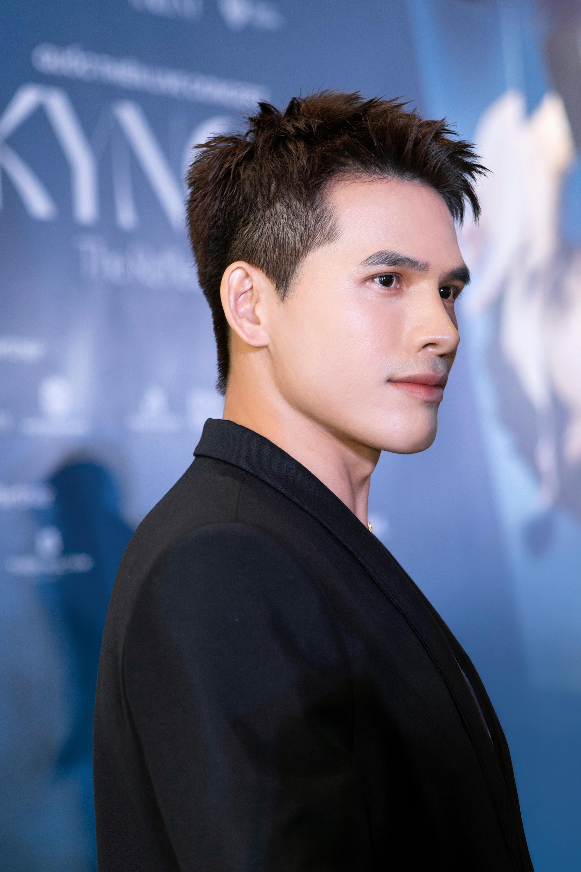 Nam ca sĩ “chơi lớn” tổ chức concert 10.000 khán giả, “nữ hoàng giải trí Vbiz” bất ngờ góp mặt hứa hẹn bùng nổ truyền thông- Ảnh 4.