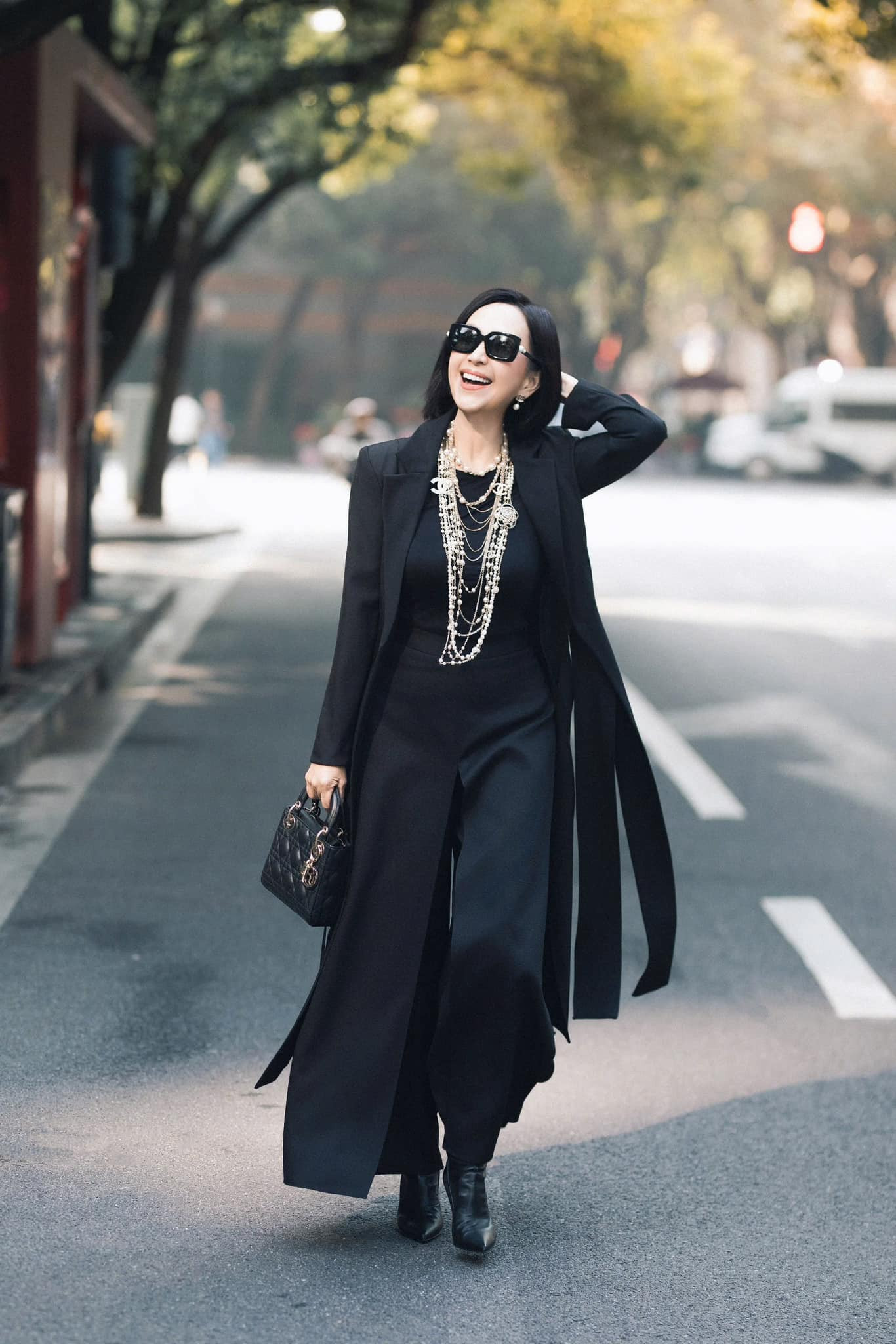 Mỹ nhân Vbiz U65 vẫn mặn mà: Được phong 