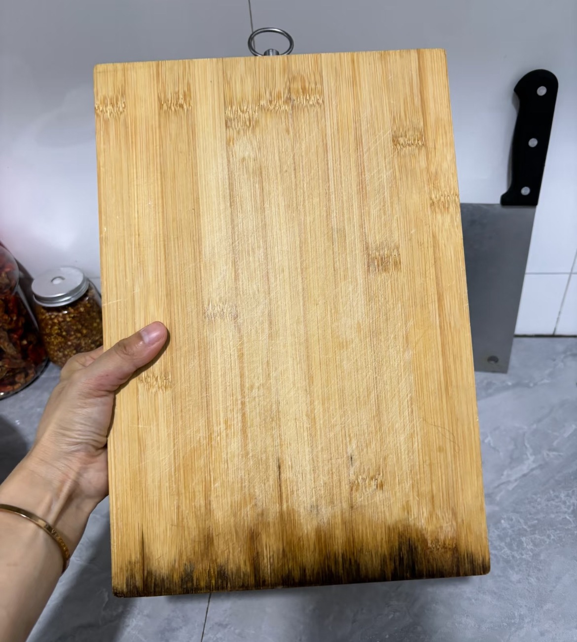 Nói thật: Dùng thớt sai cách thì cứ chờ… bệnh vào người, dẫn lối ung thư!- Ảnh 1.