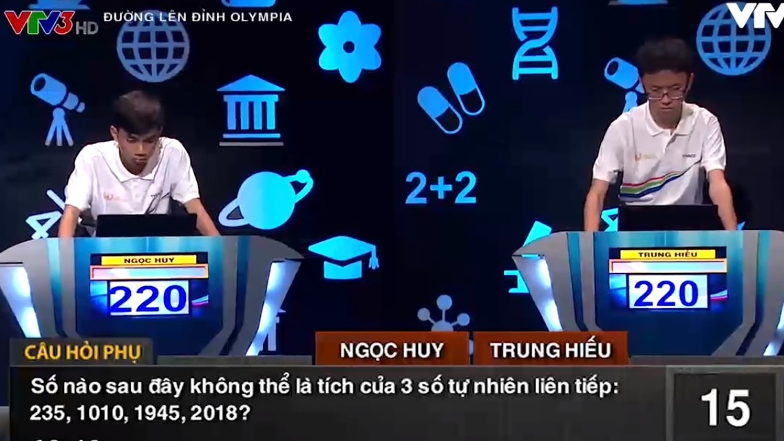 Sự kiện hi hữu từng xuất hiện trên sân khấu Olympia: Quyết định thắng - thua bằng cách oẳn tù tì- Ảnh 1.