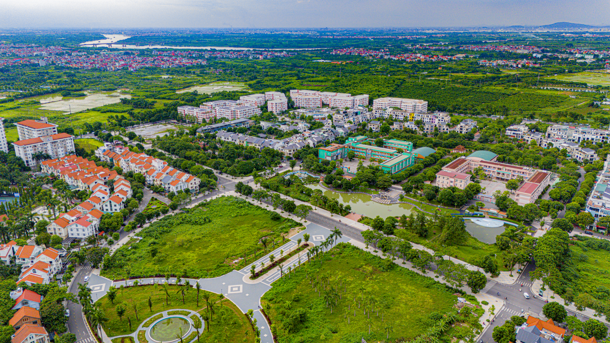 Khu đô thị 2.400 tỷ cạnh Vinhomes Ocean Park, gần cầu Thanh Trì sắp có thêm khu nhà ở xã hội cho hơn 900 người- Ảnh 1.
