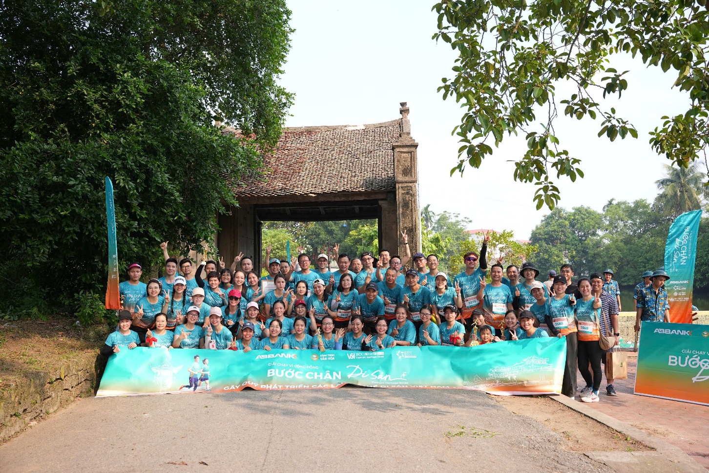 “Bước chân Di sản”: Giải chạy cộng đồng gây quỹ bảo tồn làng nghề Việt- Ảnh 1. “Bước chân Di sản”: Giải chạy cộng đồng gây quỹ bảo tồn làng nghề Việt- Ảnh 1.