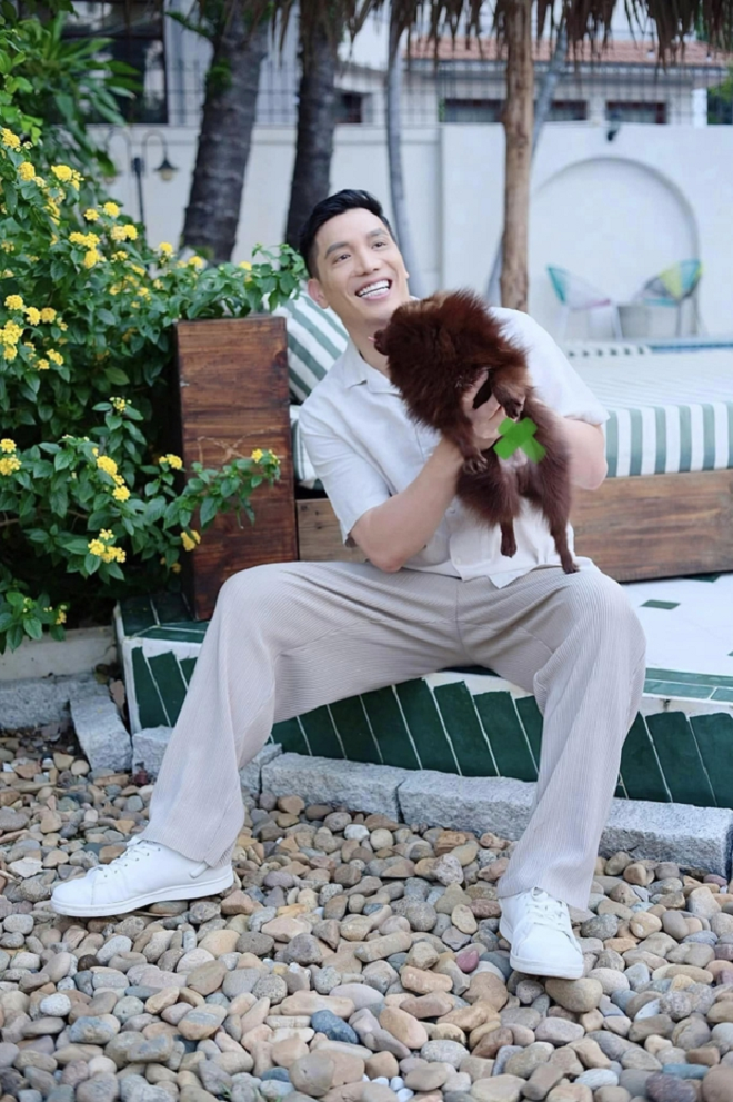 Ngoại hình nam nghệ sĩ duy nhất được gọi là “tổng tài Việt Nam” gia tài nghìn tỷ, 42 tuổi chưa vợ- Ảnh 8.