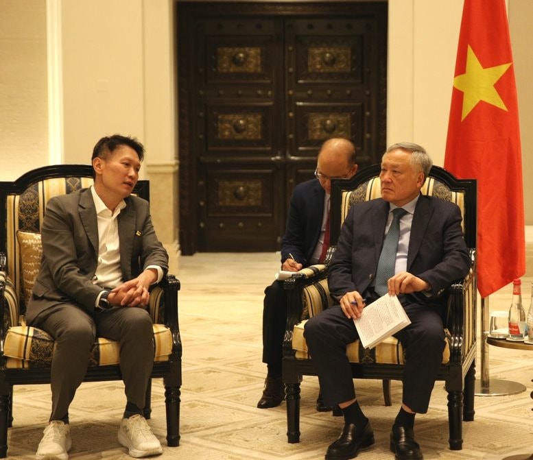 Phó Thủ tướng Thường trực Nguyễn Hoà Bình mong muốn Binance mở trụ sở tại Đà Nẵng, hợp tác trong triển khai sàn giao dịch tài sản mã hóa- Ảnh 1.