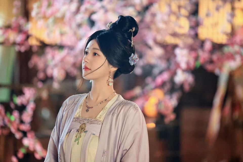 10 mỹ nhân thời Đường đẹp nhất Trung Quốc: Lưu Diệc Phi xếp sau Dương Tử, hạng 1 đúng chuẩn quốc sắc thiên hương- Ảnh 14. 10 mỹ nhân thời Đường đẹp nhất Trung Quốc: Lưu Diệc Phi xếp sau Dương Tử, hạng 1 đúng chuẩn quốc sắc thiên hương- Ảnh 14.