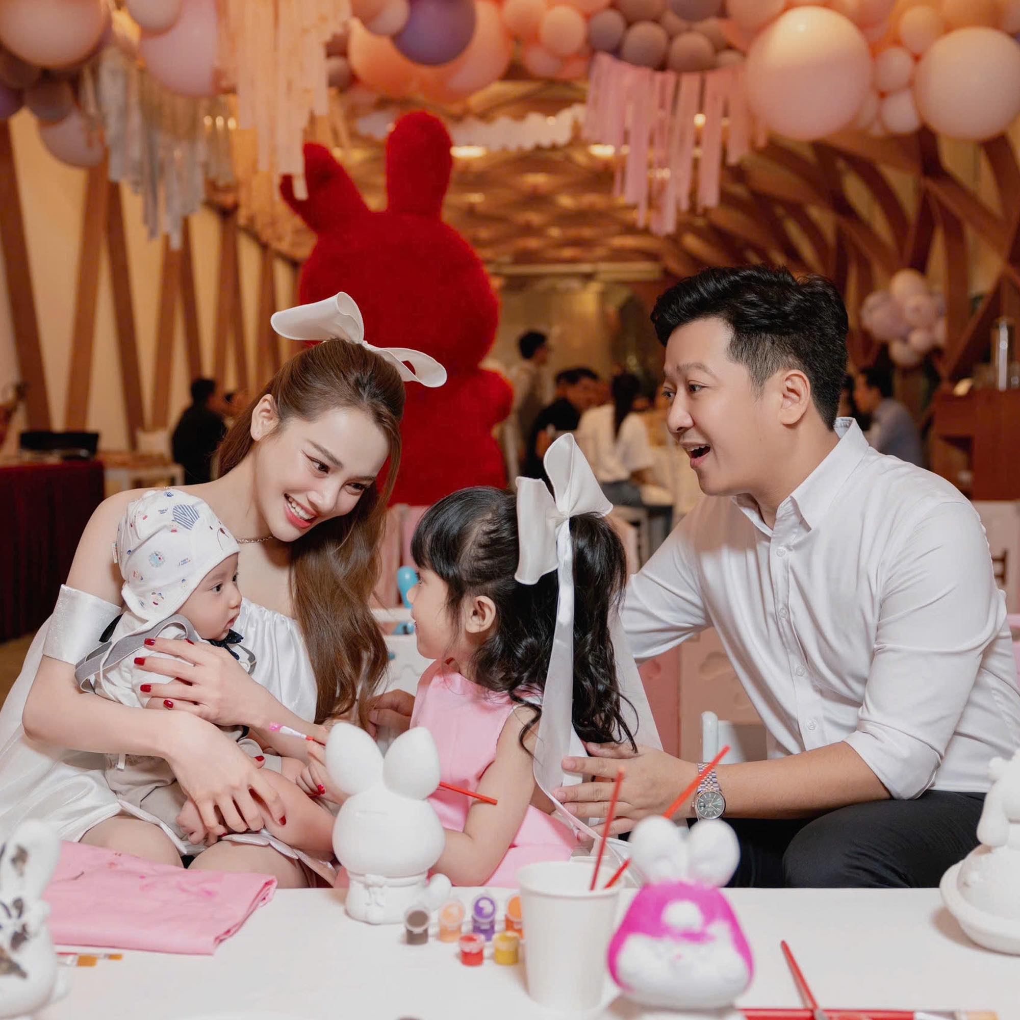 Hot hơn cả sắc vóc Nhã Phương khi bầu lần 3 chính là khoảnh khắc 2 giây vô tình lọt vào ống kính!- Ảnh 7.