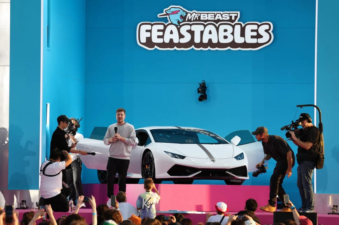 'Vua Youtube' Mr Beast thua lỗ nhiều năm: Đốt 4 triệu USD mỗi video để nổi tiếng, chấp nhận lỗ có chủ đích- Ảnh 5.
