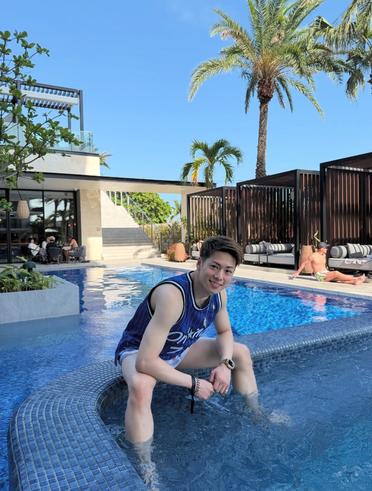 Võ sĩ điển trai như Hứa Quang Hán gây sốc khi hẹn hò mẹ đơn thân lớn hơn mình 14 tuổi, là ai?- Ảnh 10.