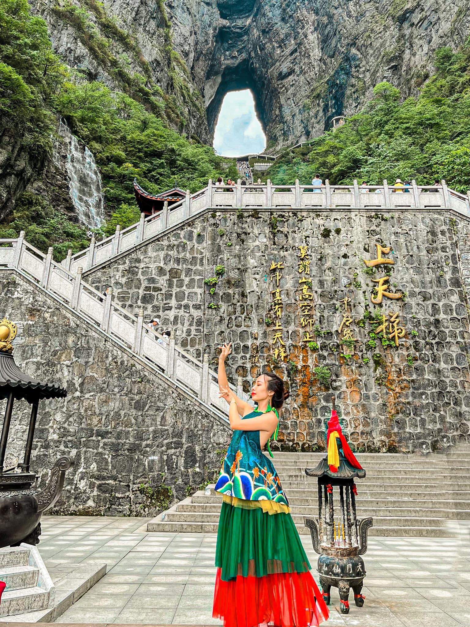 Khách Việt kể chuyện du lịch điểm nổi tiếng Trung Quốc, nhận xét: 