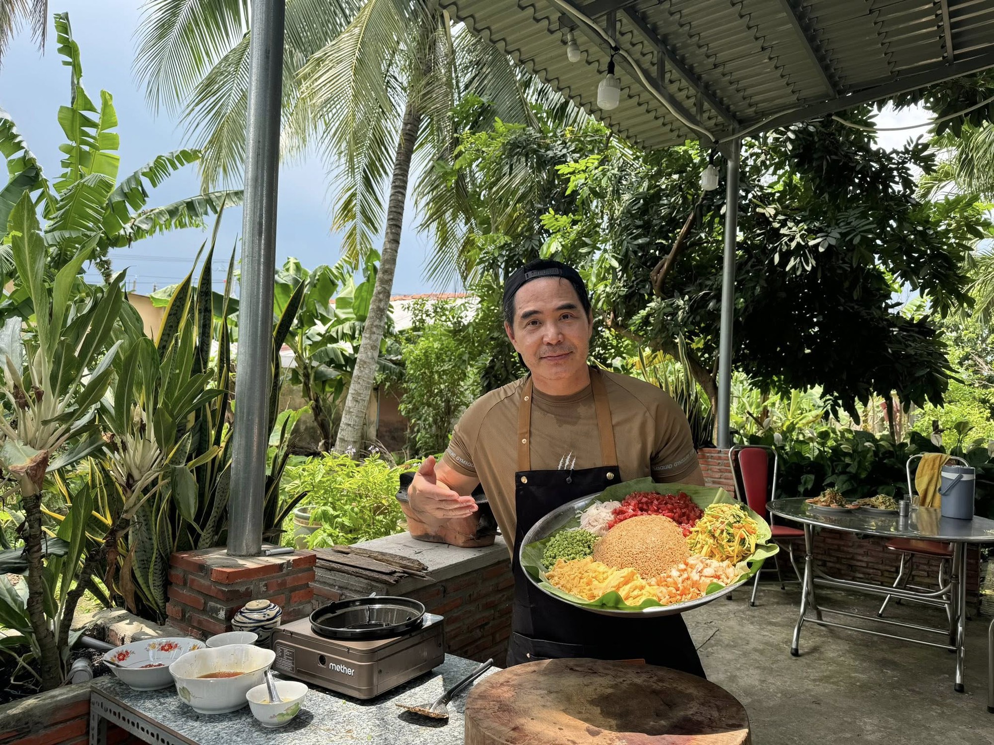 Nam diễn viên là "thiếu gia miền Tây chính hiệu", sở hữu cơ ngơi hoành tráng tại Vĩnh Long, không đi diễn sẽ về kế nghiệp gia đình- Ảnh 7.