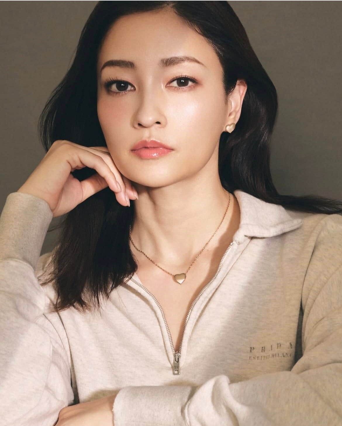 Võ sĩ điển trai như Hứa Quang Hán gây sốc khi hẹn hò mẹ đơn thân lớn hơn mình 14 tuổi, là ai?- Ảnh 12.