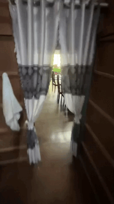 Trung bình nhà miền Tây: Rộng muốn tiền đình, thiết kế mỗi chỗ 1 kiểu, xin phép hỏi gia chủ làm gì mà giàu thế!- Ảnh 4.